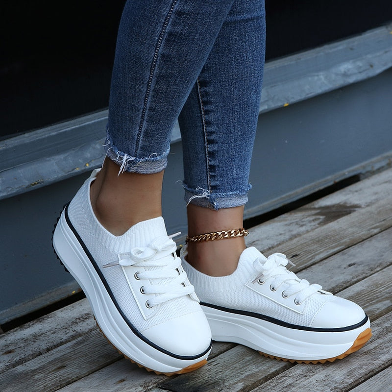 Zanda | Simple and Stylish summer Sneakers