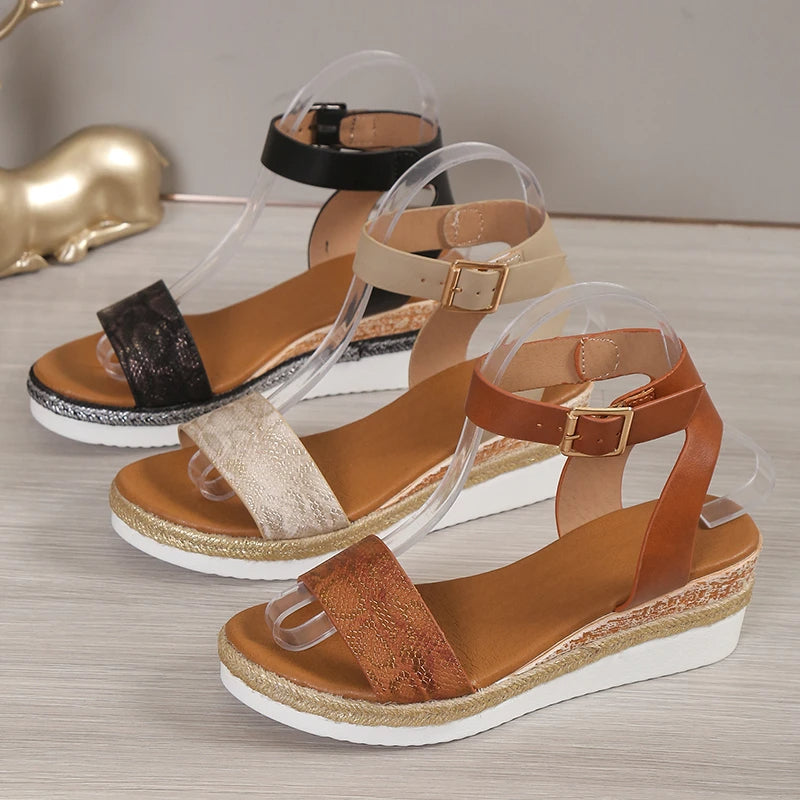 Dalana | Getailleerde en elegante wintersandalen