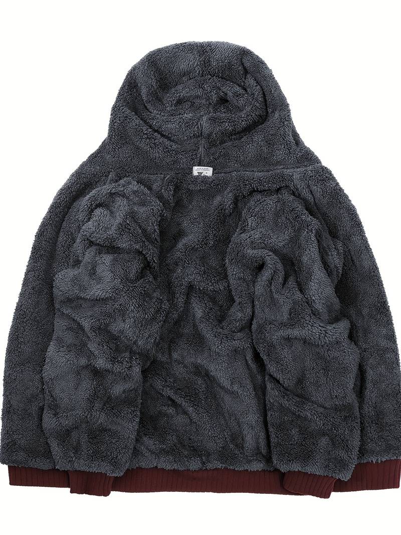 Eenvoudige en stijlvolle winterhoodie