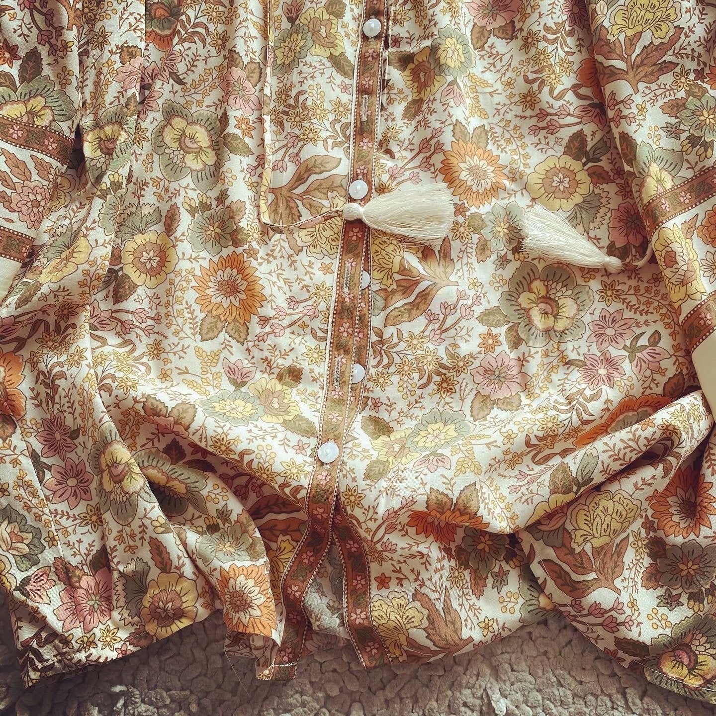 Merida | Getailleerde en elegante winterblouse