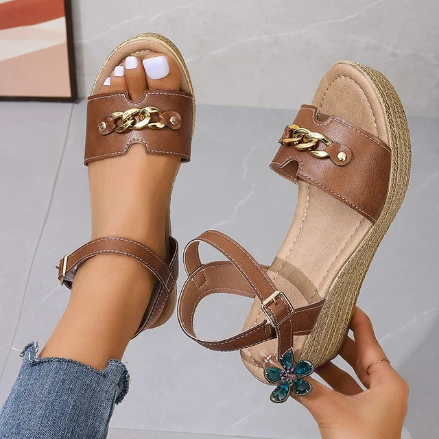 Thomasin | Klassieke en comfortabele wintersandalen