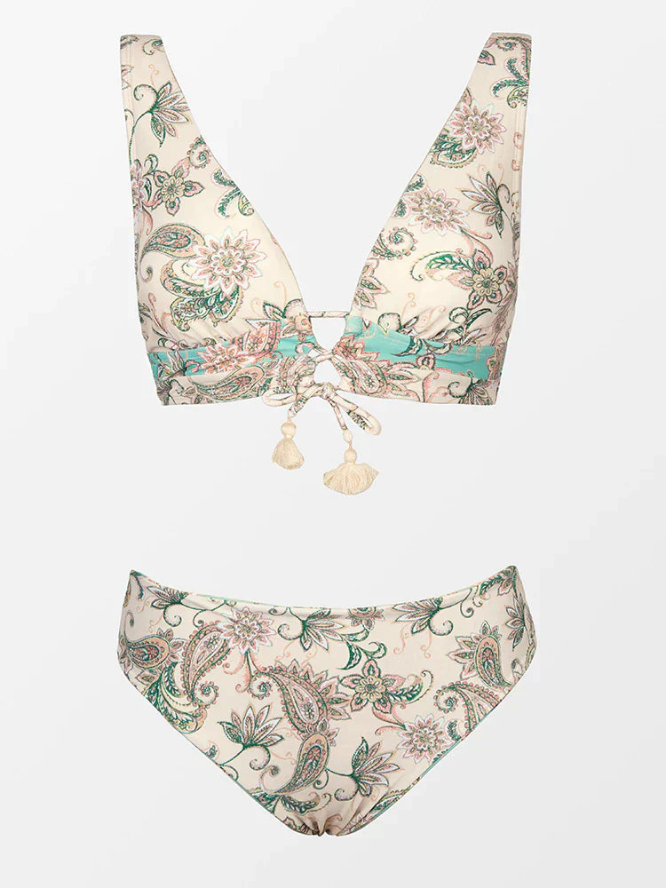 Leontyne | Modieuze en minimalistische zomer Bikini