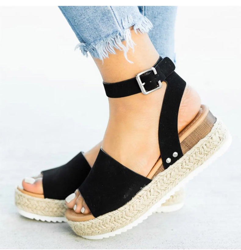 Clothilda | Eenvoudige en stijlvolle wintersandalen