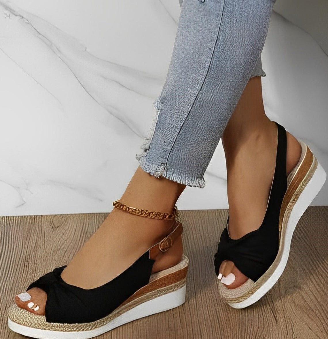 Enrica | Eenvoudige en stijlvolle wintersandalen