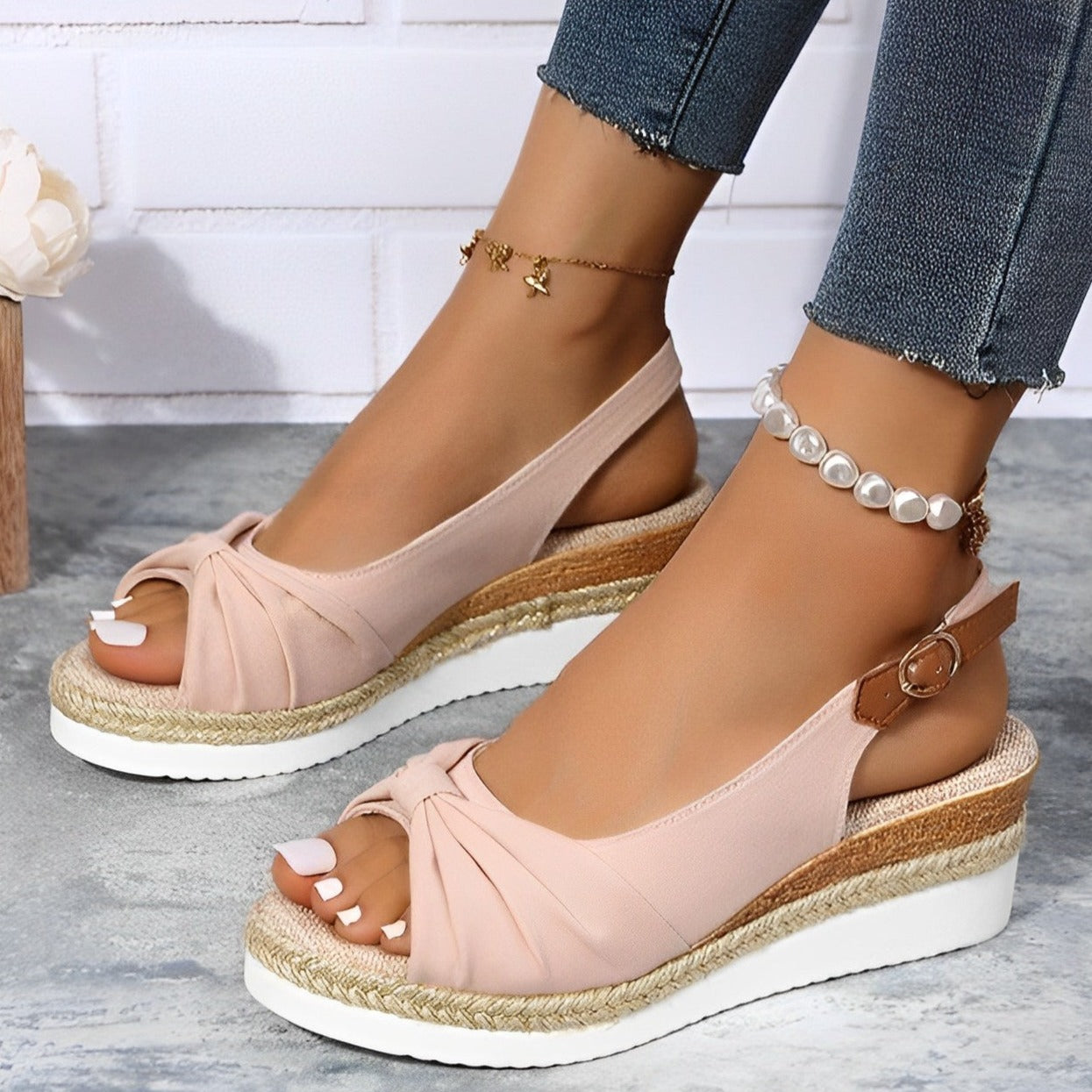 Enrica | Eenvoudige en stijlvolle wintersandalen