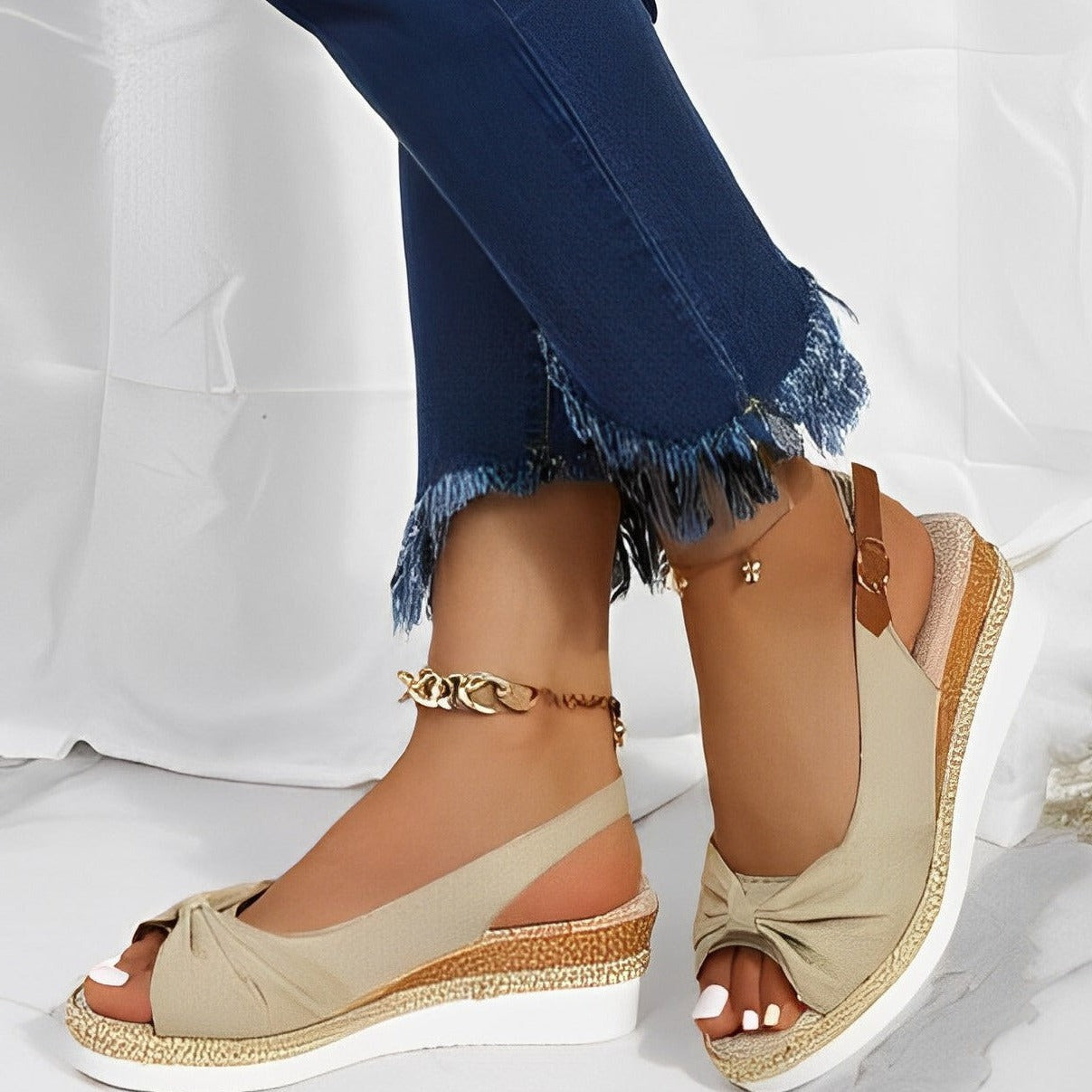 Enrica | Eenvoudige en stijlvolle wintersandalen