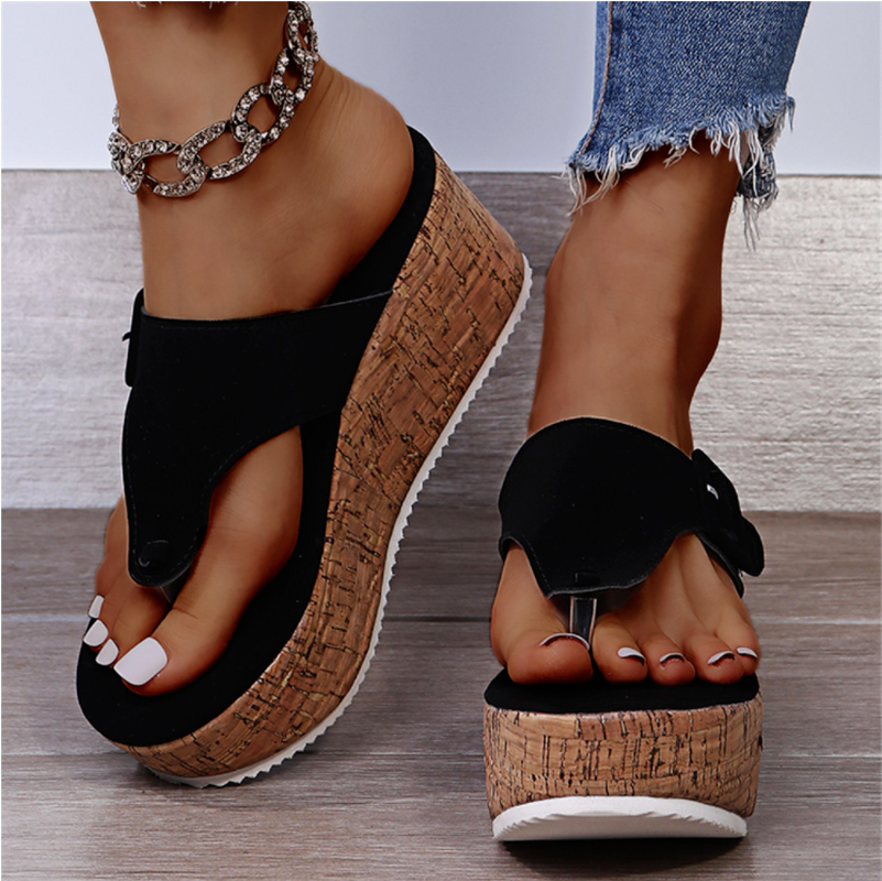 Ashira Klassieke en Stijlvolle Wintersandalen