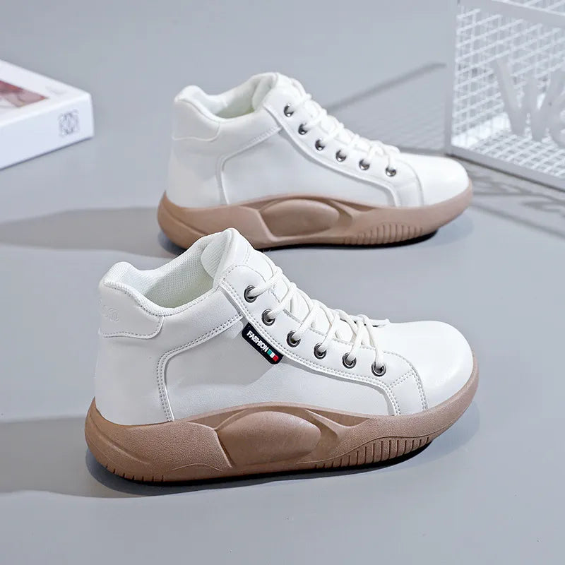 Tova | Moeiteloos en chique wintersneakers