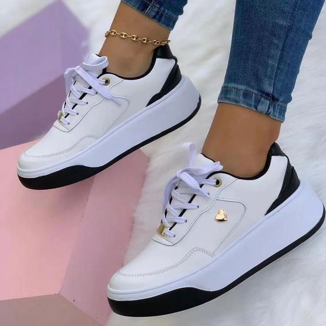 Eenvoudige en stijlvolle wintersneakers