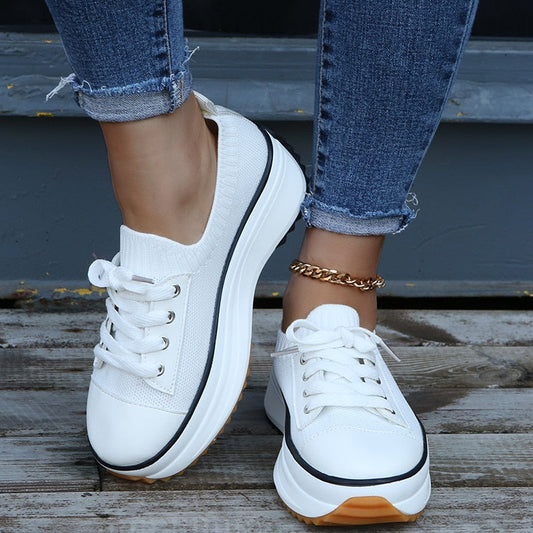 Zanda | Simple and Stylish summer Sneakers