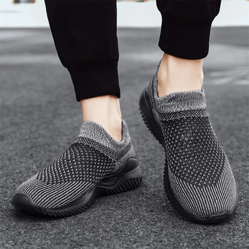 Estefanía | Casual and Effortless summer Sneakers