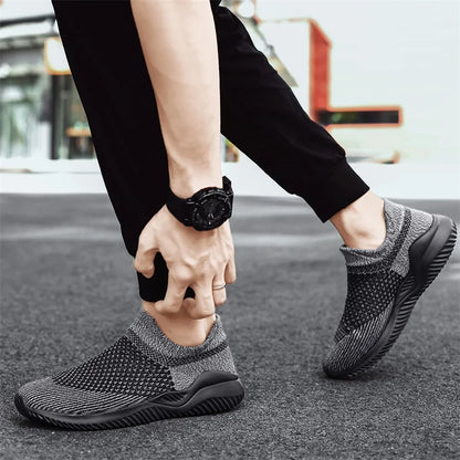 Estefanía | Casual and Effortless summer Sneakers