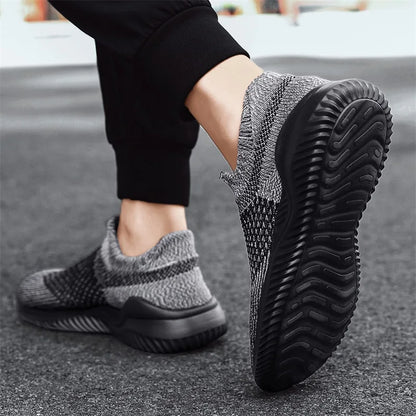 Estefanía | Casual and Effortless summer Sneakers