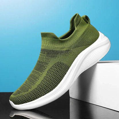 Estefanía | Casual and Effortless summer Sneakers