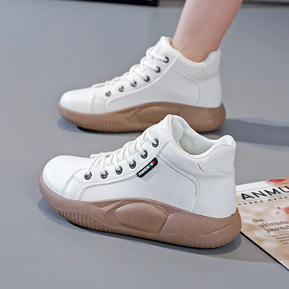 Tova | Moeiteloos en chique wintersneakers
