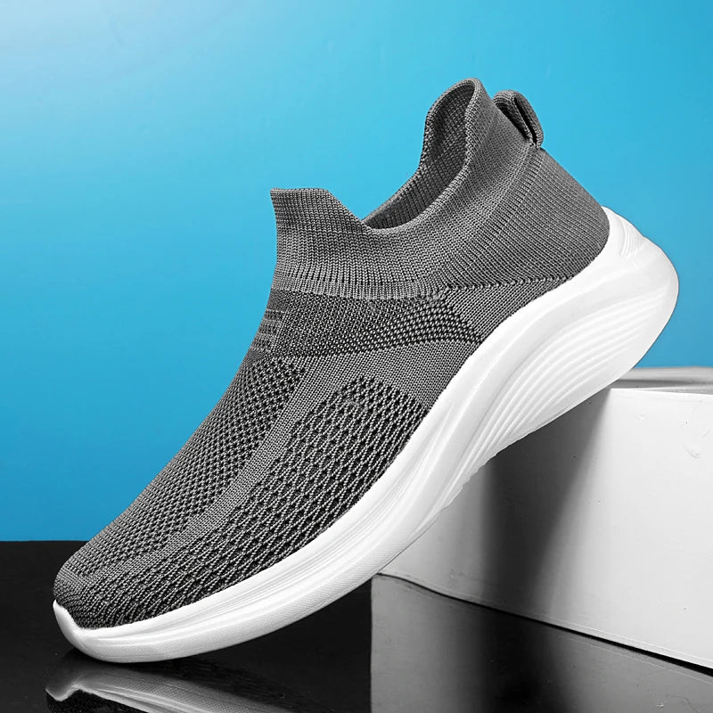 Estefanía | Casual and Effortless summer Sneakers