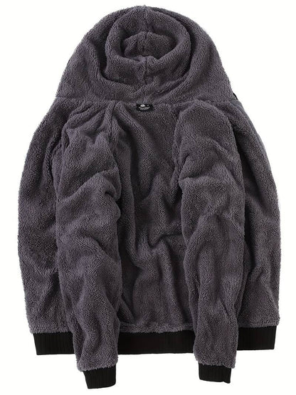Eenvoudige en stijlvolle winterhoodie